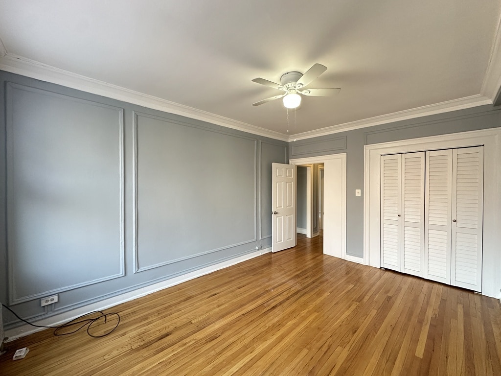 Building Photo - 1415 W Estes Ave