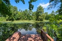 Building Photo - 422 Nursery Rd