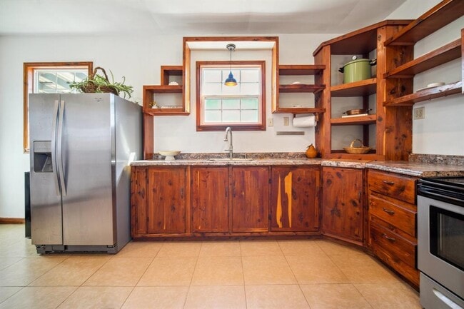 Building Photo - 2200 TX-21