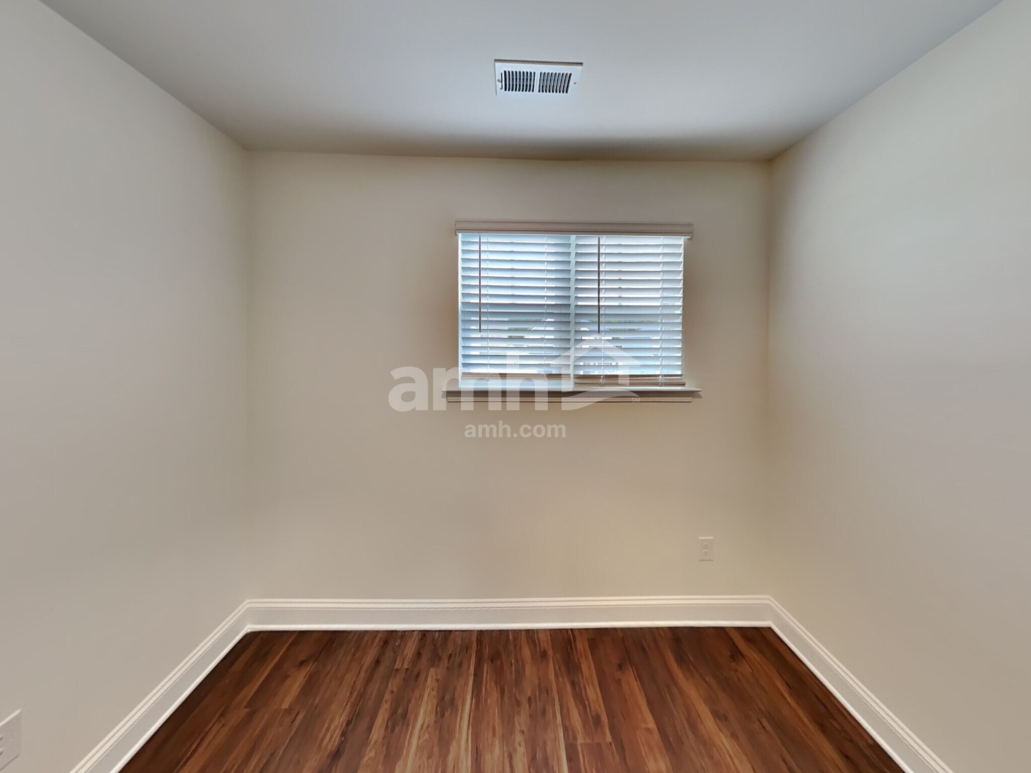 Building Photo - 7409 Garrett Ct