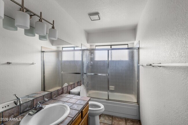 Building Photo - 1143 N Ironwood Ct
