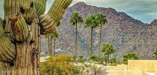 Building Photo - 6129 E Edgemont Ave