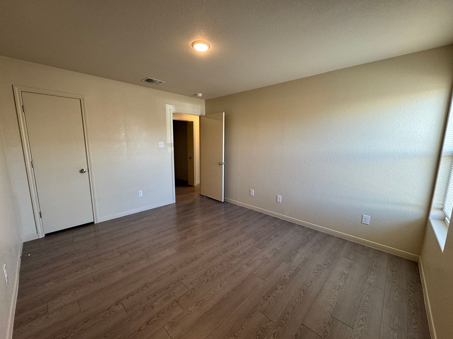 Building Photo - 5804 Rustler Dr