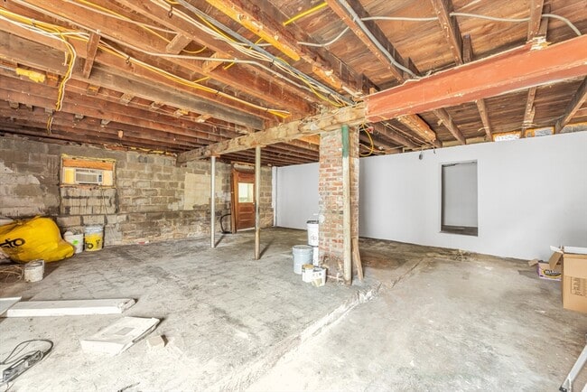 Building Photo - 107 Belle Ave
