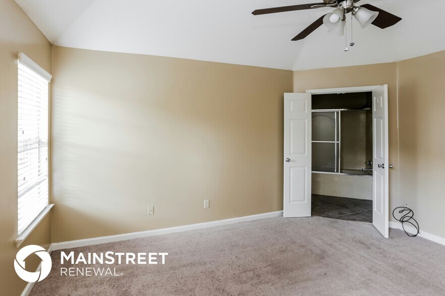 Building Photo - 7094 Showboat Ln