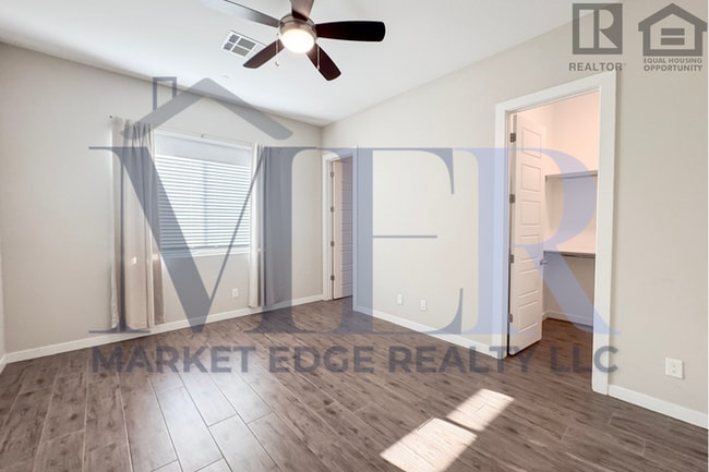 Building Photo - 2Bed/2.5Bath Home in Cave Creek! $1799 MOV...