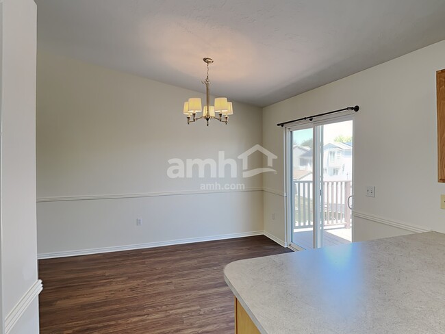 Building Photo - 2862 W 2175 S