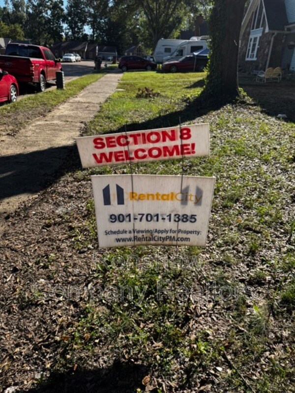 Building Photo - 5755 Heartwood Dr