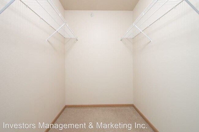 Building Photo - 2220 35th St NW