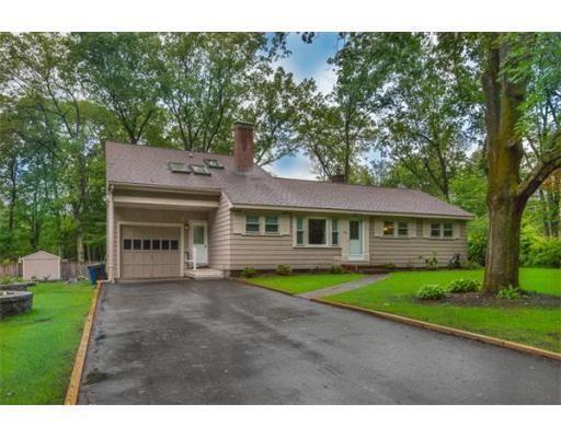 Primary Photo - Rare 4 Bd 2 Bath Single Family Available i...