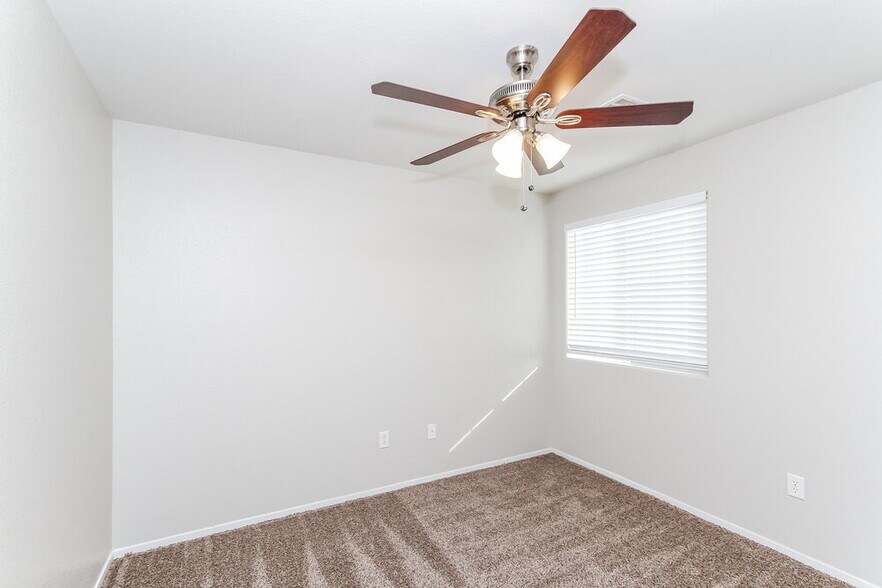 Building Photo - 5344 Brazelton St