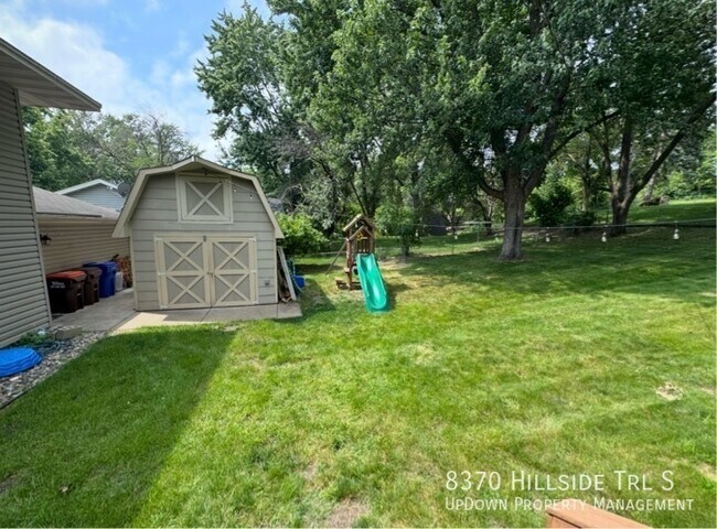 Building Photo - 8370 Hillside Trail S