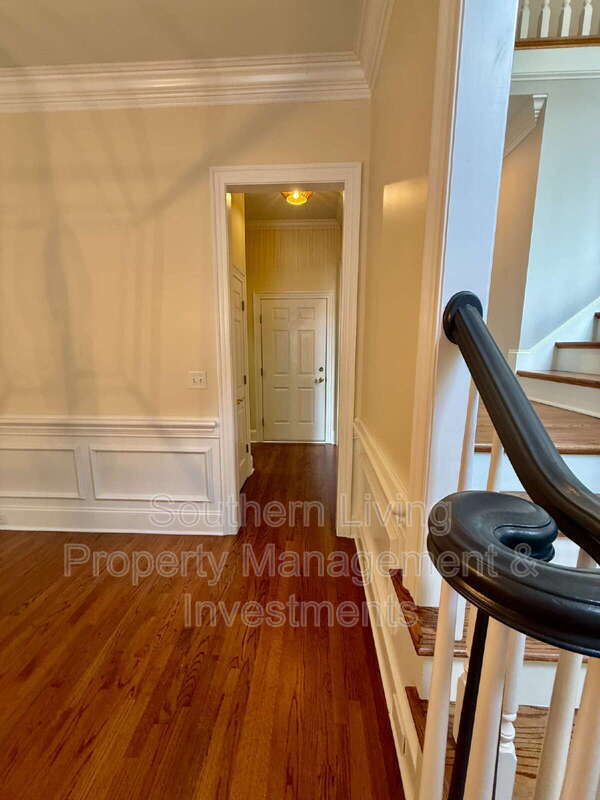 Building Photo - 1806 Asbury Hall Ct