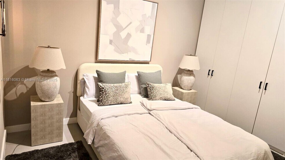 Building Photo - 375 Harbor Ct