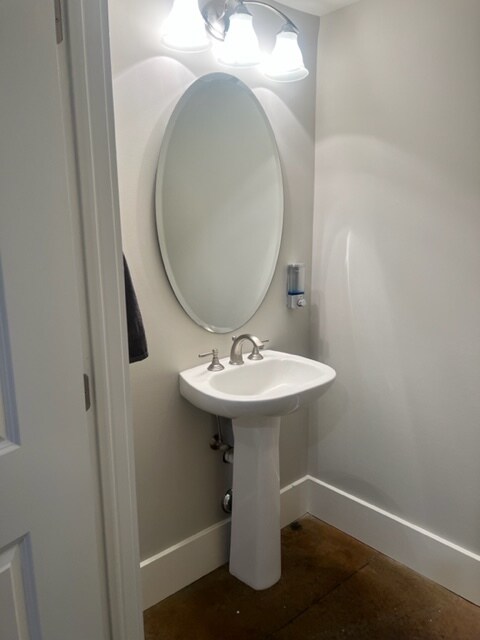 Downstairs Bathroom - 444 S Blount St
