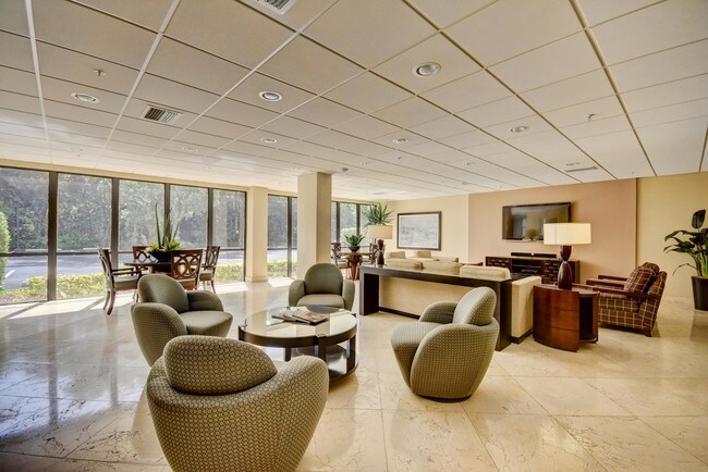 Building Photo - 4600 S Ocean Blvd