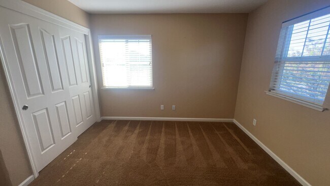 Building Photo - 6598 Aggies Ct