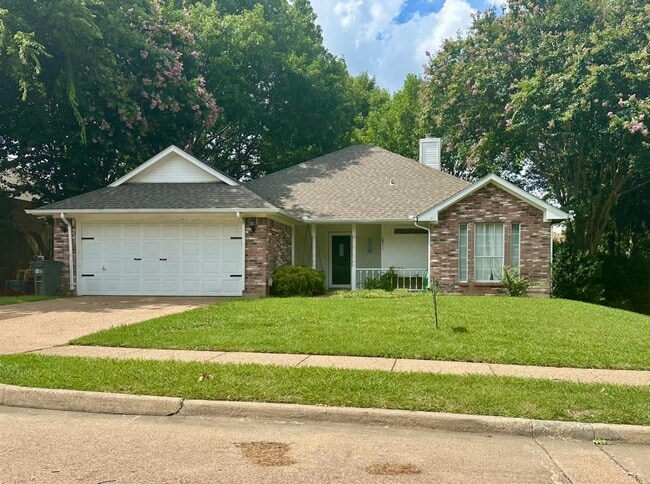 Primary Photo - 2811 Mediterranean Ave