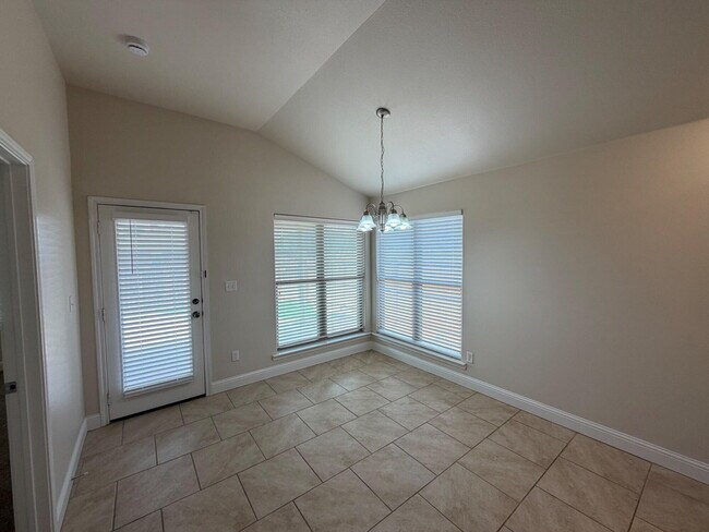 Building Photo - 3608 Ridgely Ave