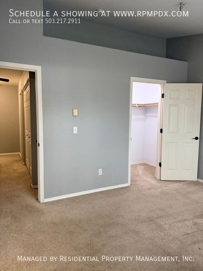 Building Photo - 14320 SW Cougar Ridge Dr
