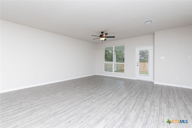 Building Photo - 9806 Kensley Rose Dr