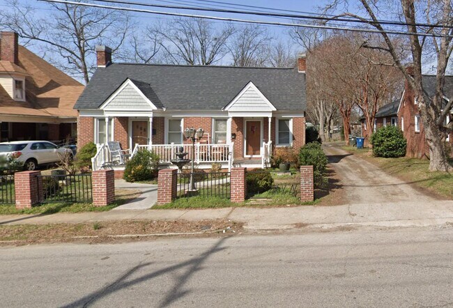 Building Photo - 1222 S Fulton St