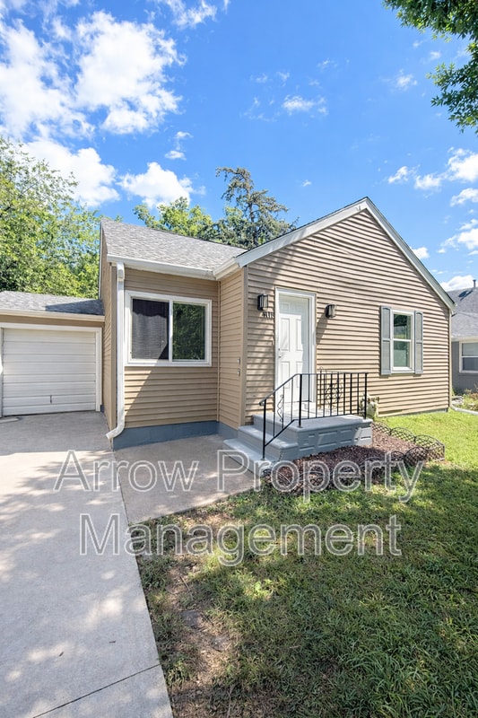 Building Photo - 4118 Touzalin Ave