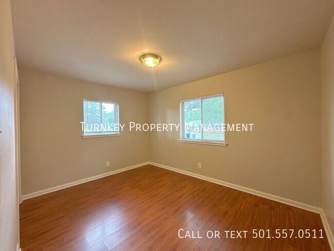 Building Photo - 5218 Nelbrook Dr