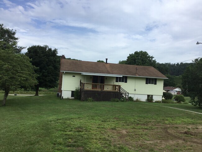 Primary Photo - 56 Martha Ellen Dr