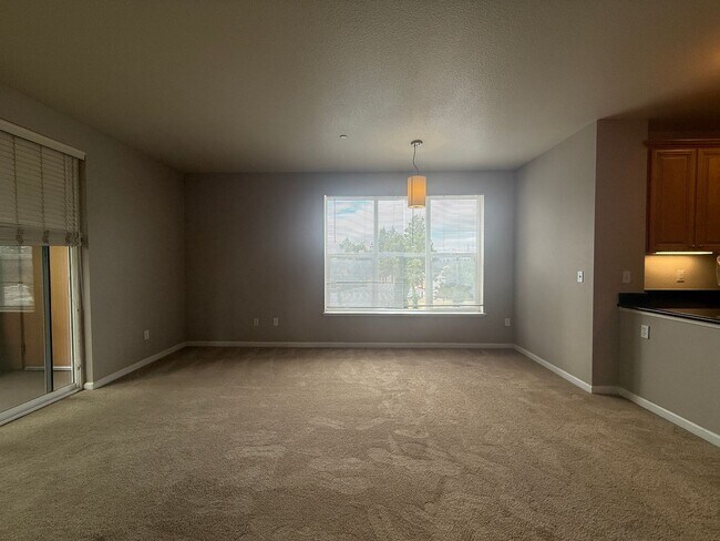 Building Photo - Lovely 1 Bedroom 1 Bath Condo in West San Jose