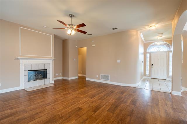 Building Photo - 6309 Essex Ln