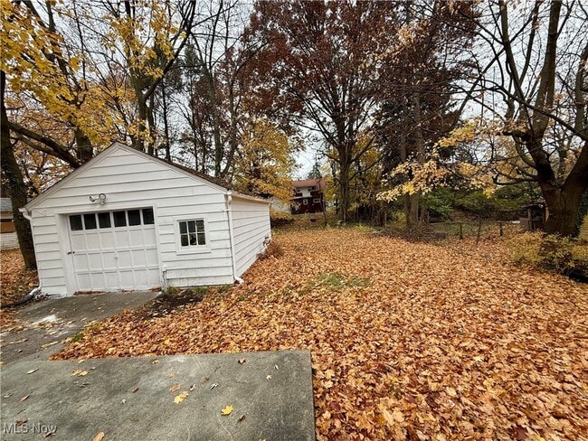 Building Photo - 1055 Whittier Ave