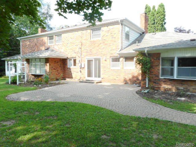 Building Photo - 7441 Jackson Park Dr