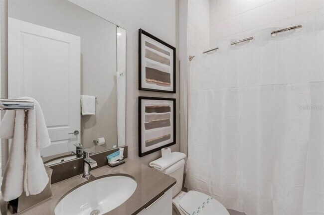 Building Photo - 7760 Sandy Ridge Dr