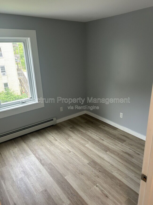Building Photo - 100 Mt Vernon Ave