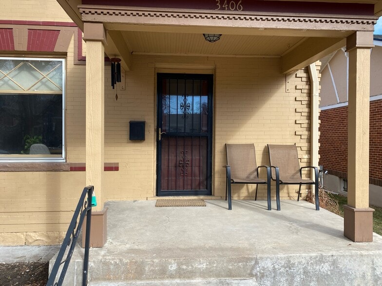 Front step - 3406 N Raleigh St