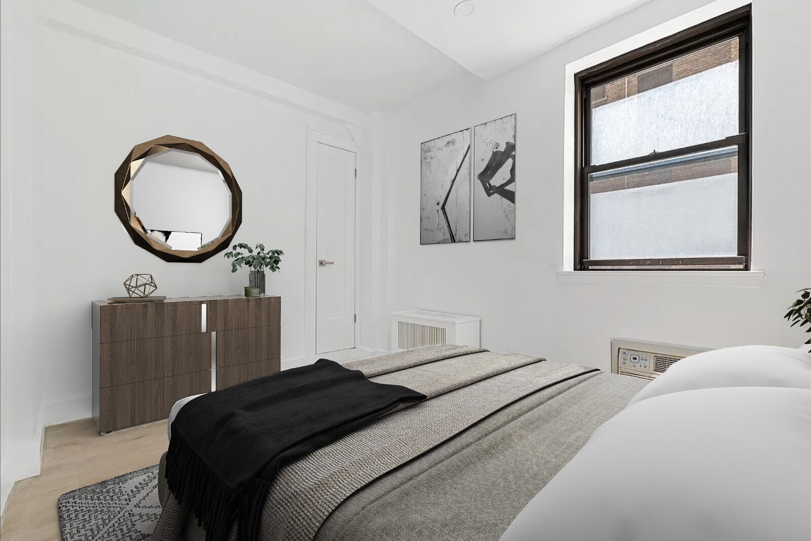 Building Photo - 138 E 38th St