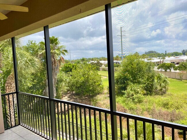 Building Photo - 7230 Hamilton Rd