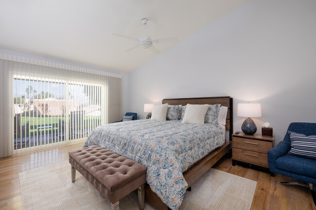 Building Photo - 156 Falls Ct