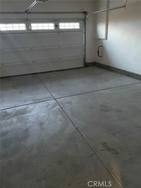 Building Photo - 3273 E Yosemite Dr