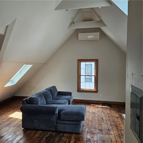 Building Photo - 217 Merriman St