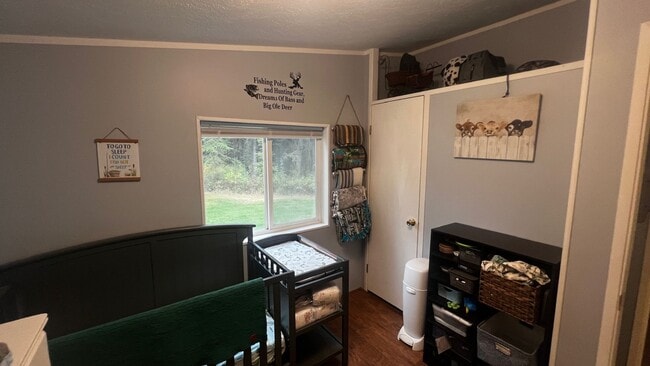 Building Photo - 39210 N Ponderosa Ln