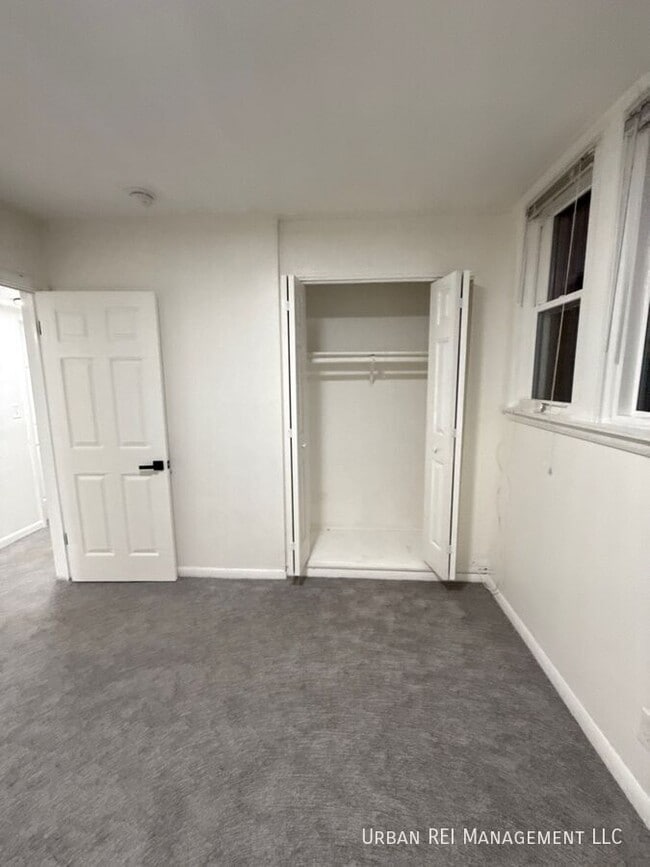 Building Photo - 18548 Lyn Ct