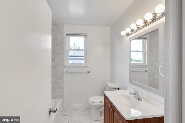 Building Photo - 5634 Purdue Ave