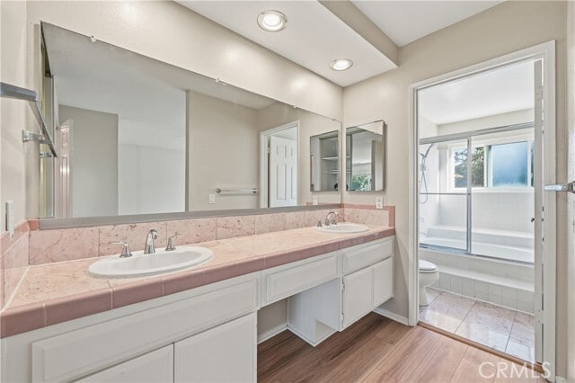 Building Photo - 22942 Broadleaf