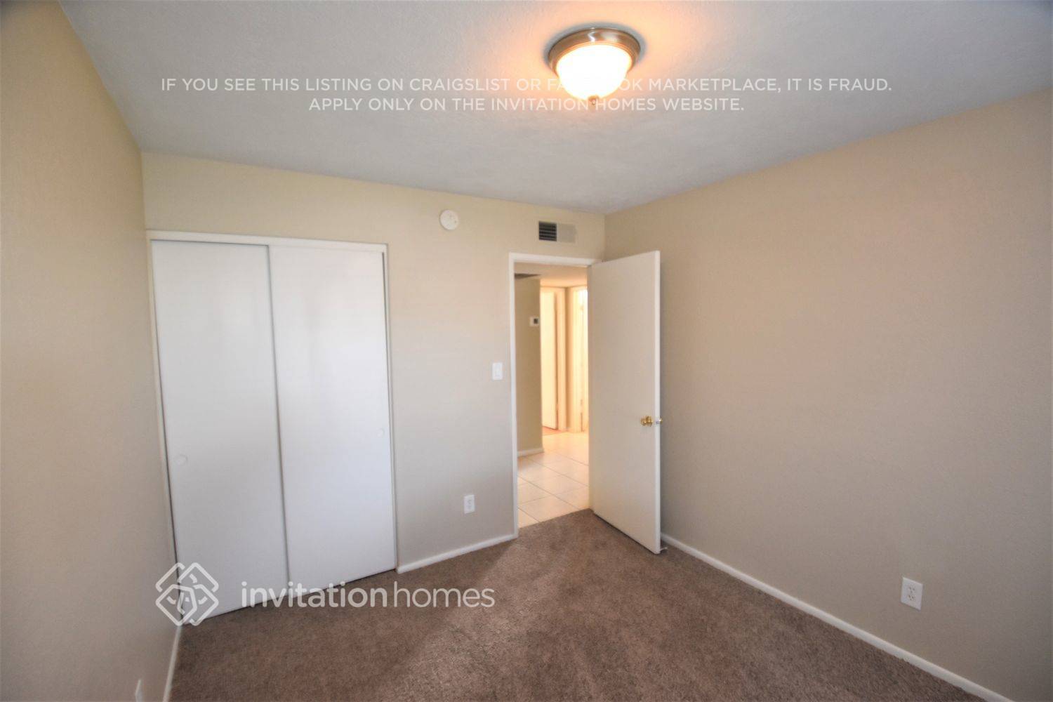 Building Photo - 5415 N 71st Dr