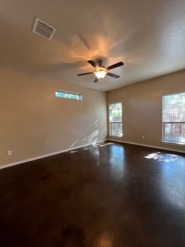 Building Photo - 908 Sun Down, Stephenville, TX 76401