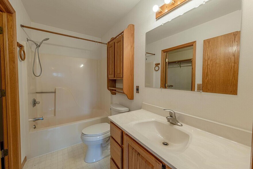 Primary Bathroom - 100 Grossenbacher Ln