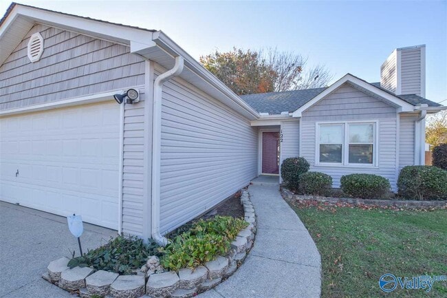 Building Photo - 122 Lewis Ln
