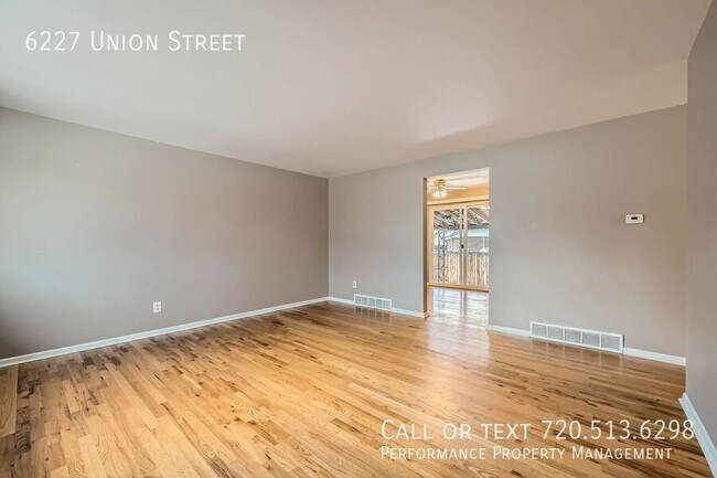 Building Photo - 6227 Union St